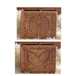 Artisan Embossed Tan Leather Vintage Shoulder Bag